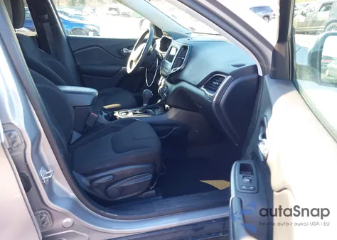 2020 Jeep Cherokee Latitude Fwd z USA, uszkodzony, nr VIN 1C4PJLCB3LD557914